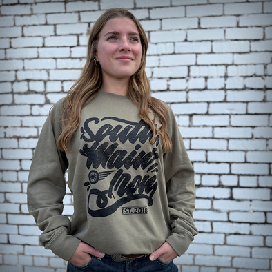 THE STEVIE - CREWNECK